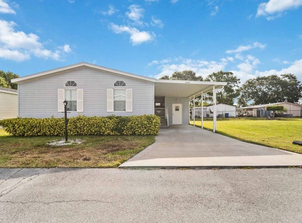 3166 Carpenter Ln, Saint Cloud, FL 34769