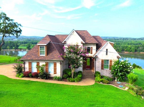 30 RIVERBEND Cv, Bath Springs, TN 38311-0000