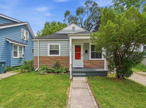 660 E Marshall Street, Ferndale, MI 48220