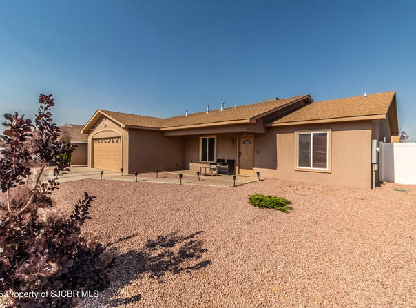 709 MONARCH Street, Farmington, NM 87401