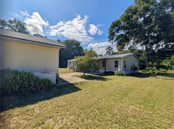 3605 CORAL STREET, PALATKA, FL 32177