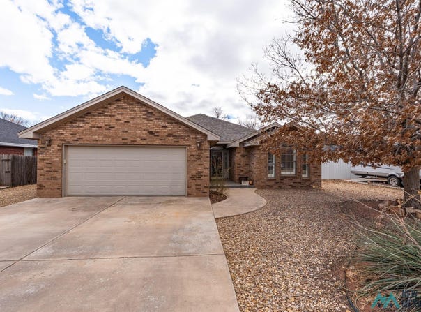 2001 1/2 Beech Street, Portales, NM 88130
