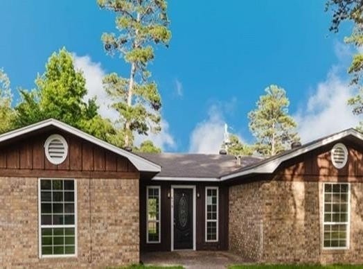 474 Greenwood Avenue, Nash, TX 75569
