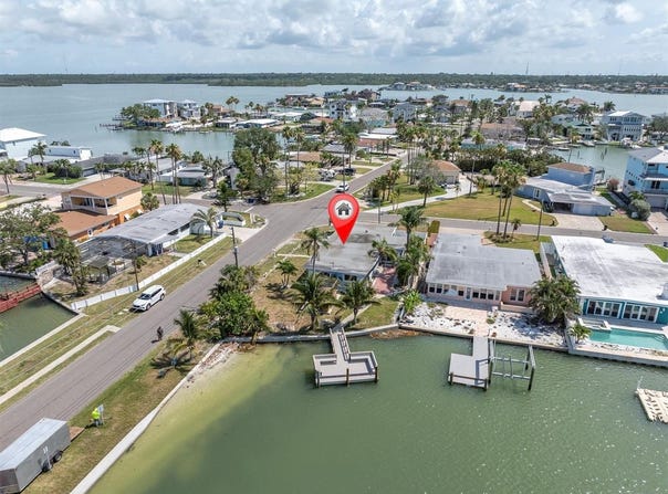 399 161ST AVENUE, REDINGTON BEACH, FL 33708