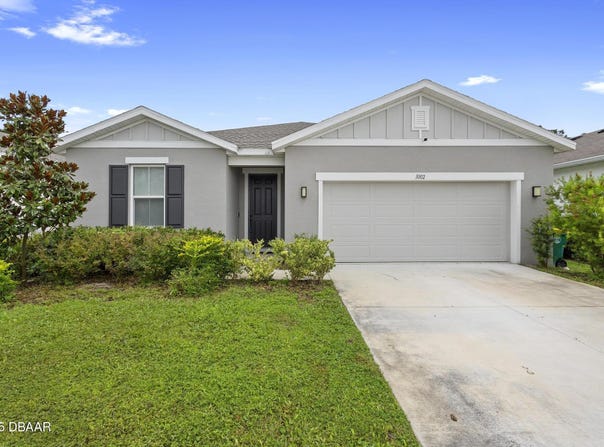 1002 River Falls Circle, DeLand, FL 32720