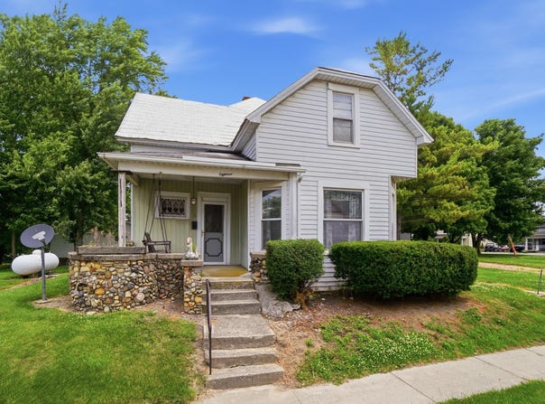 18 N Champaign Street, Catawba, OH 43010