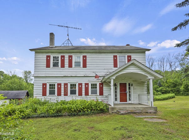 132 South Washington State Rd, Washington, MA 01223