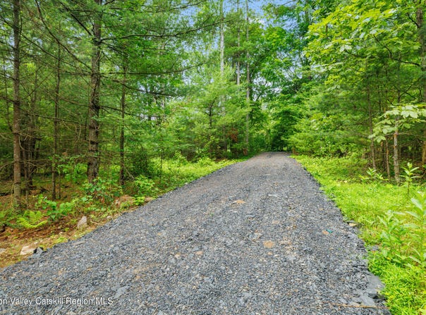 41 St. Josen Road, Accord, NY 12404