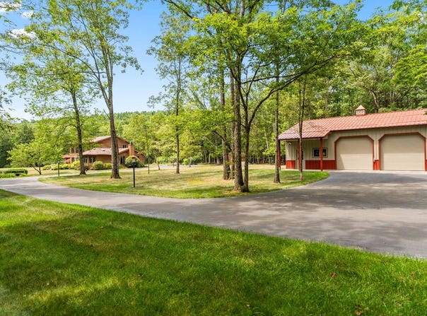 446 Copeland Hill Rd, Coeymans Hollow, NY 12046