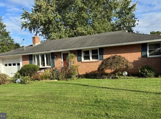 2018 PINEVIEW Drive, YORK, PA 17408