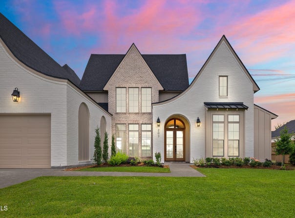 207 Sunset Palm Court, Youngsville, LA 70592