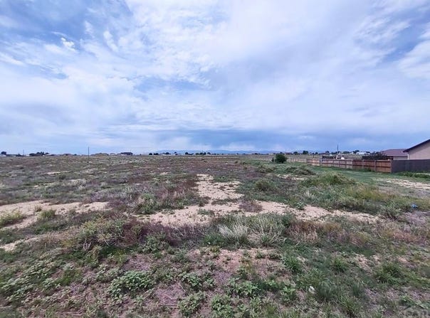 1358 E Kiva Dr, Pueblo West, CO 81007
