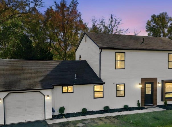 14 GLADSTONE Road, MARLTON, NJ 08053