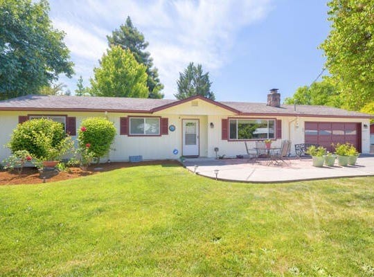 1429 NE Meier Drive, Grants Pass, OR 97526