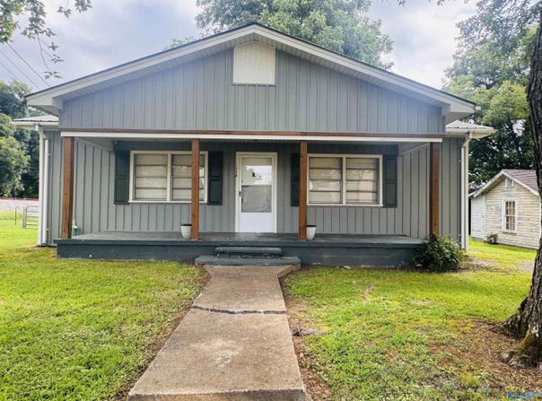 114 N Kyle Street, Scottsboro, AL 35768