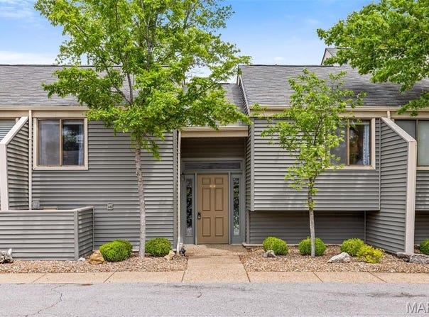 45 S Lionshead Drive, Innsbrook, MO 63390