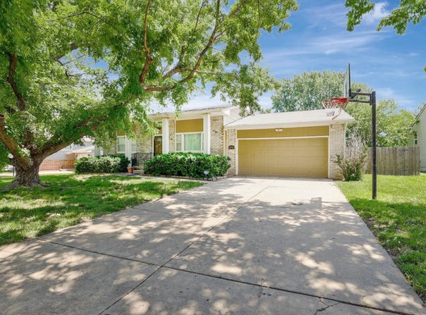 6462 N Wendell St, Park City, KS 67219-1728