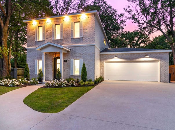 1615 N Garland Avenue, Fayetteville, AR 72703