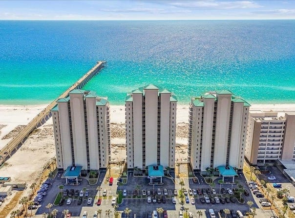 8575 Gulf Blvd, Navarre Beach, FL 32566