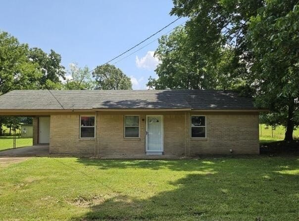 210 Ford Street, Como, MS 38619