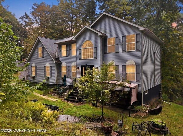 194 Sportsmen Drive, Cresco, PA 18326