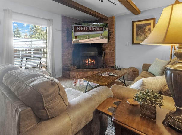 111 Mallette, Red River, NM 87558