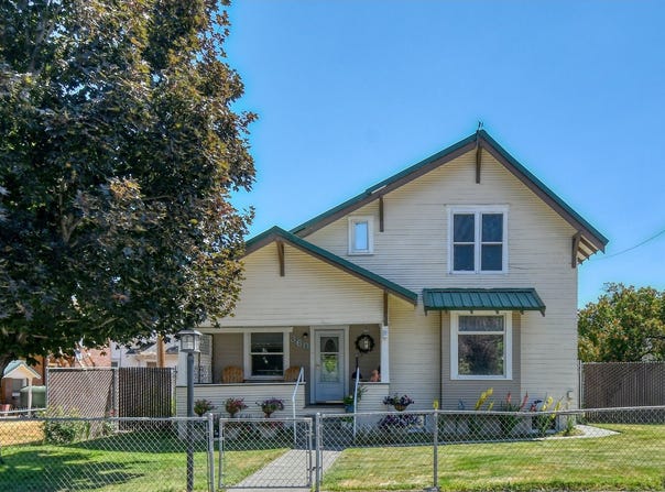 360 N GALE ST, Heppner, OR 97836
