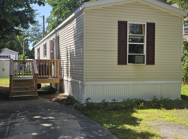 10 Arlene Lane, Windham, ME 04062