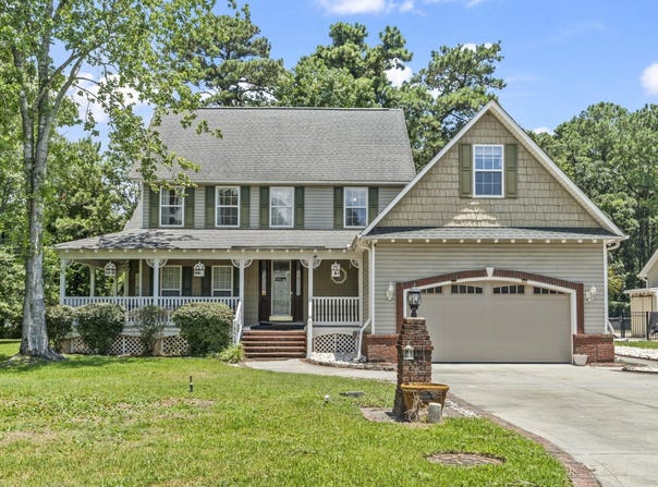 1504 27th Ave. N, North Myrtle Beach, SC 29582