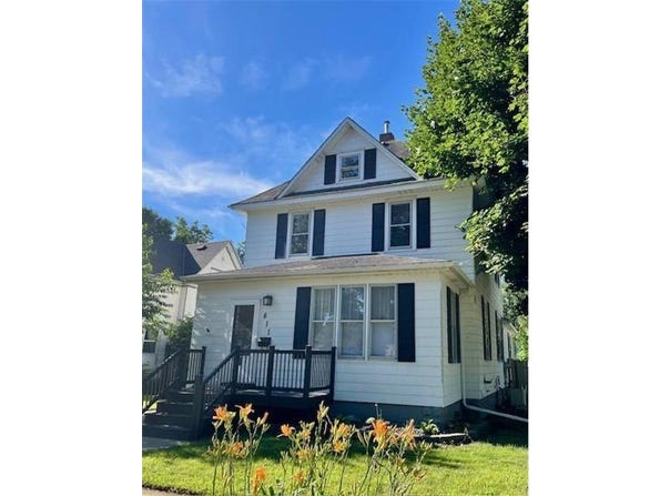 811 5th Avenue NW, Austin, MN 55912