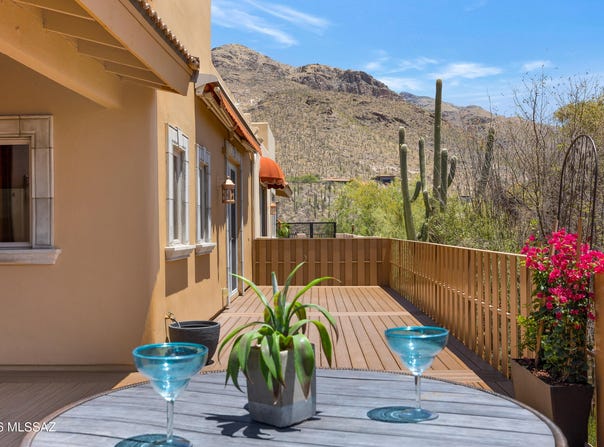2556 E Via Corta Di Amore, Tucson, AZ 85718