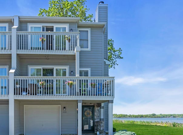 332 Seaview Circle, Neptune Township, NJ 07753