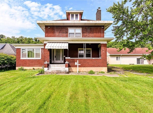 1660 Lincoln Way, White Oak, PA 15131