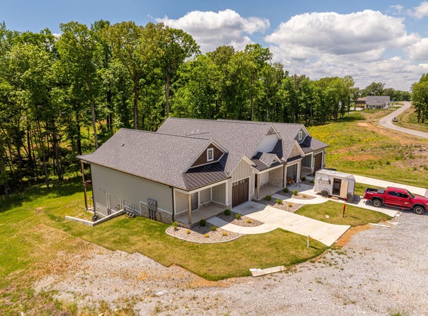757 Eagle Point Drive, Grand Rivers, KY 42045