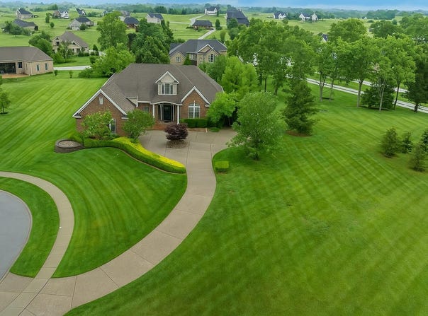 116 St Annes Court, Richmond, KY 40475