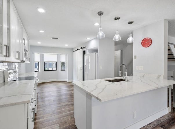 624 N Deer Creek North Shore Drive N, Deerfield Beach, FL 33442