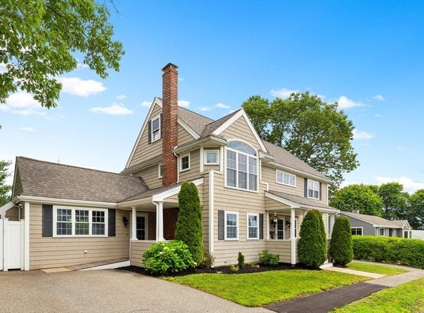 35 Ripley Rd, Medford, MA 02155