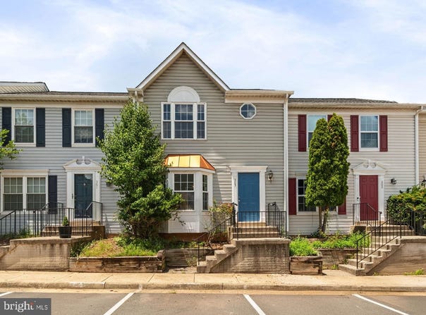 305 MOSEBY COURT, MANASSAS PARK, VA 20111