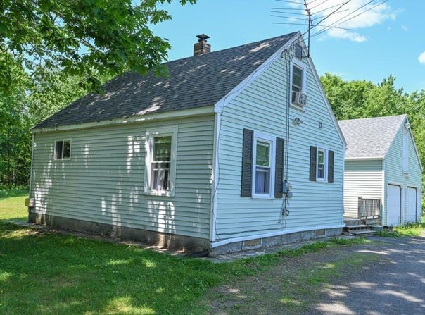 488 Bog Road, Hermon, ME 04401