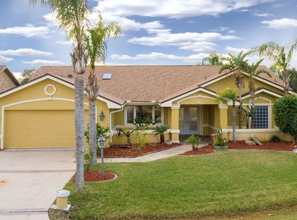 29 Cherrytree Court, Palm Coast, FL 32137