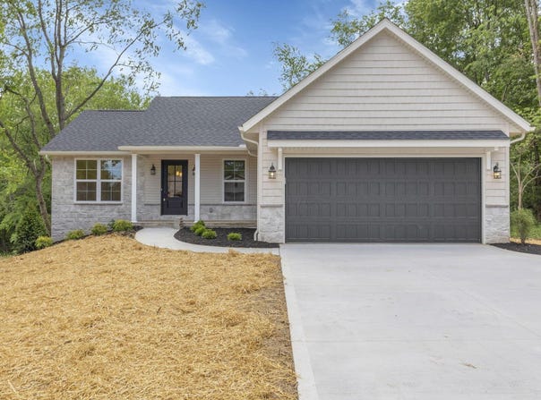 147 Jonathon Drive, Howard, OH 43028
