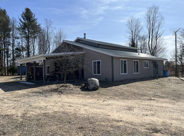 264 S 152nd Avenue, Shelby, MI 49455