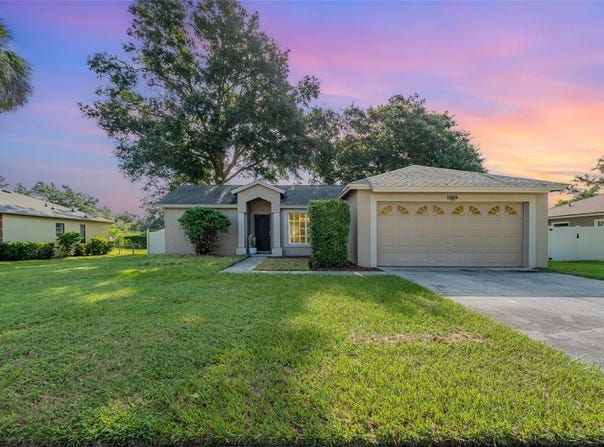 15625 KENSINGTON TRAIL, CLERMONT, FL 34711