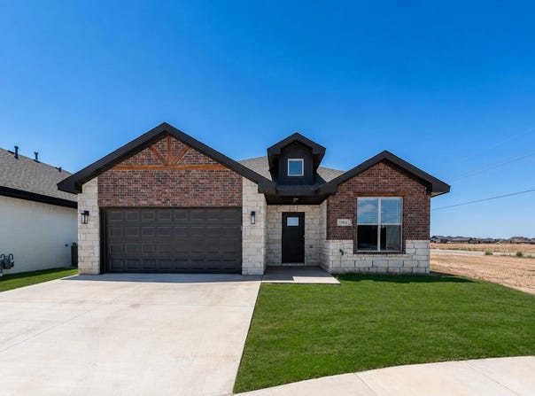 5804 Viola Avenue, Lubbock, TX 79407