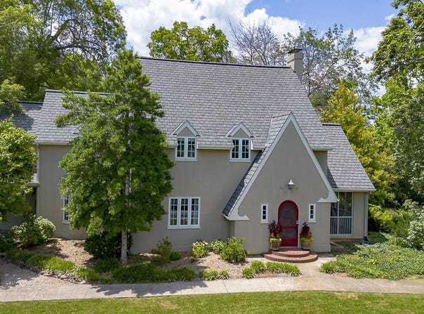609 Stonewall St, Lexington, VA 24450