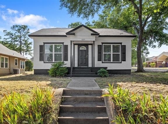 1005 N 7th, Durant, OK 74701