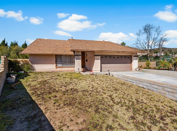 28217 Tambora Drive, Santa Clarita, CA 91351