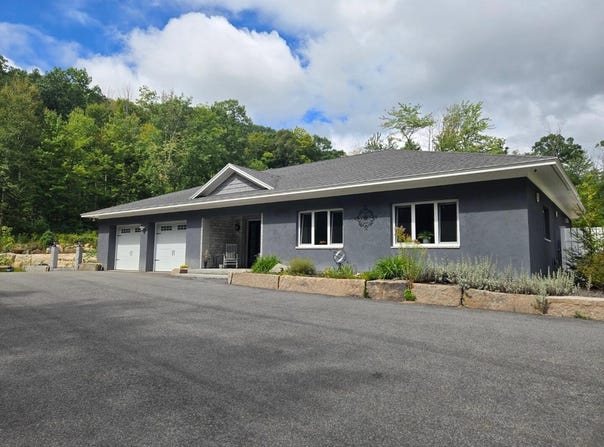 36 Rail Road, Alfred, ME 04002