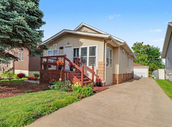 1303 Stanton Avenue, Whiting, IN 46394