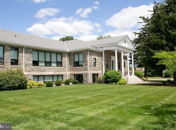 29 E 1ST Avenue, TRAPPE, PA 19426